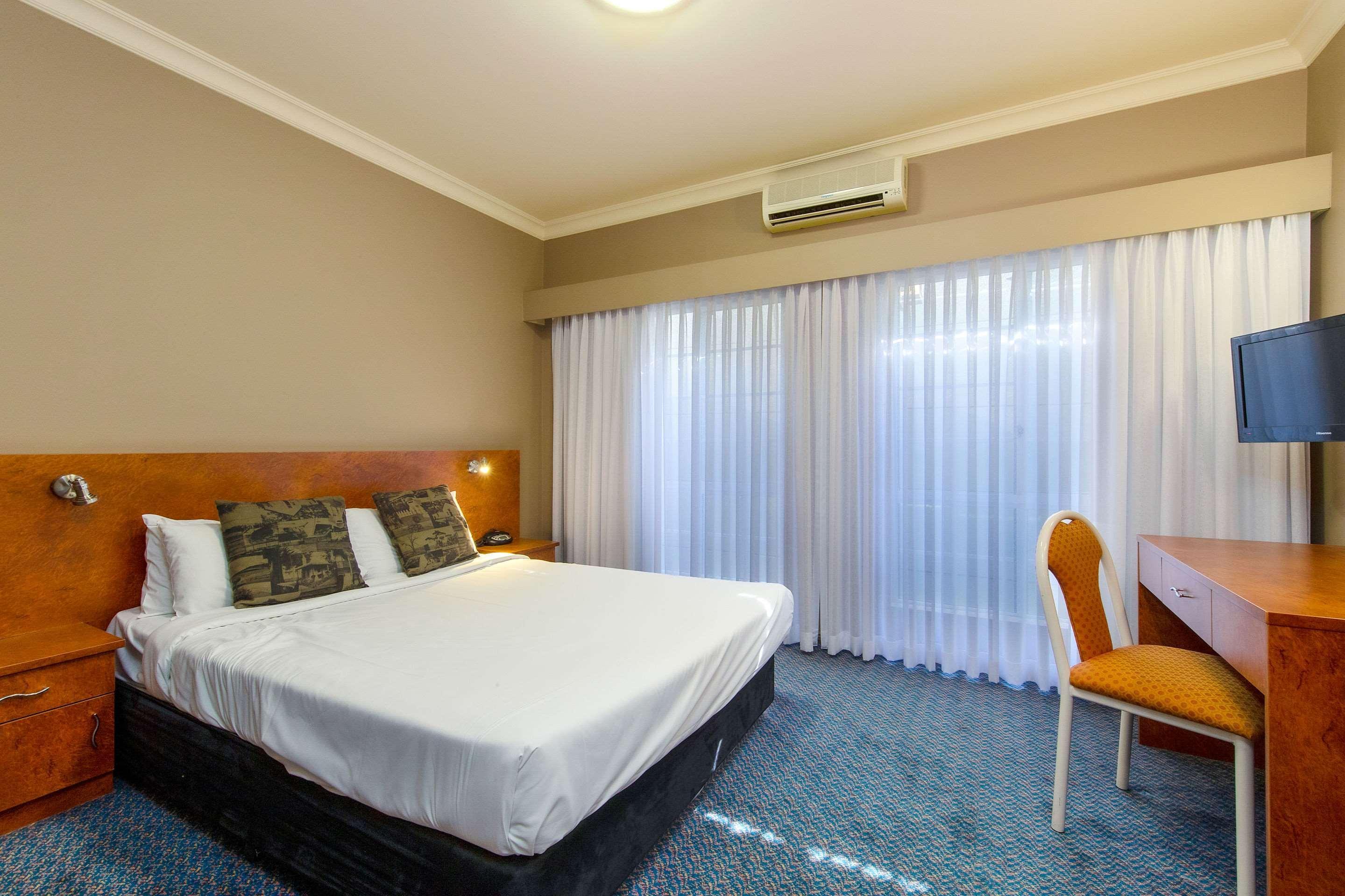 Quality Inn Penrith Sydney Exterior photo