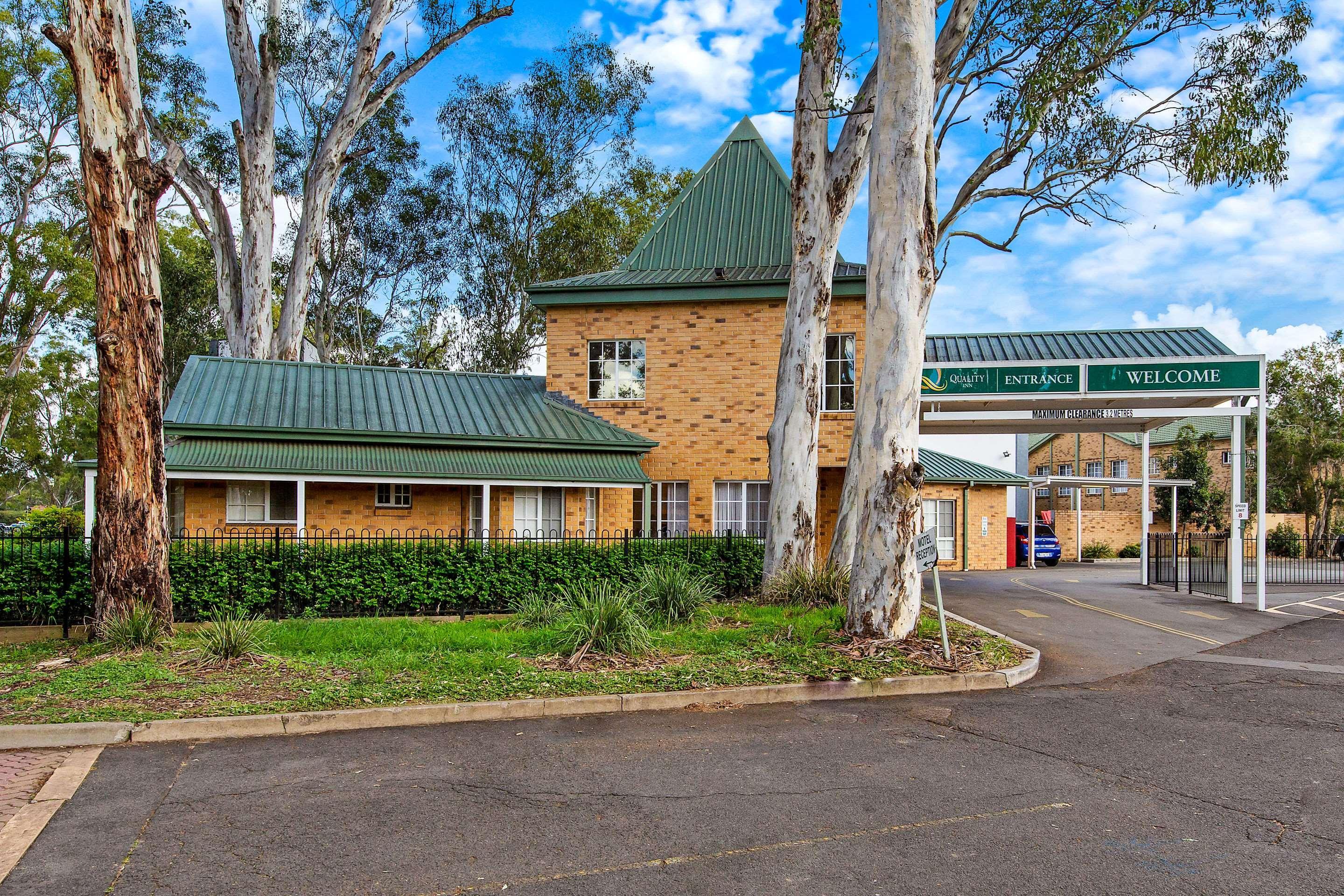 Quality Inn Penrith Sydney Exterior photo